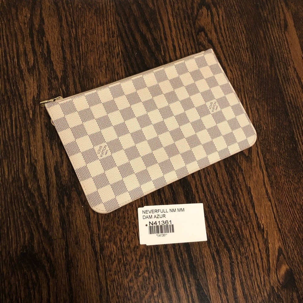Louis Vuitton Neverfull MM GM Pouch Wristlet